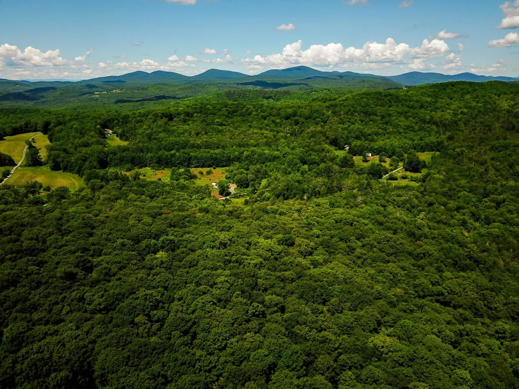42 Emerson Road Topsham VT 05076
