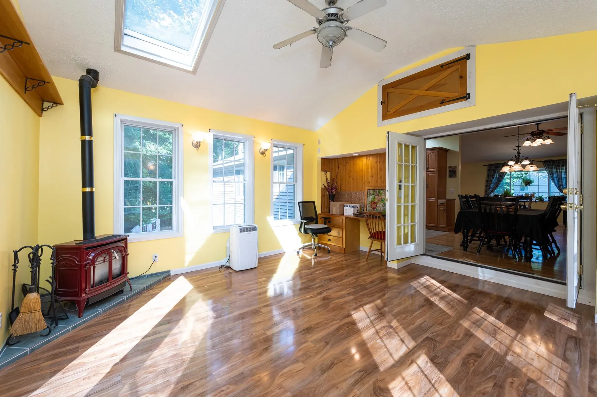 10 Maxwell Drive Derry NH 03038