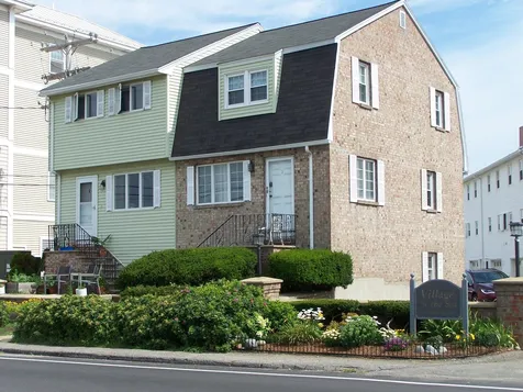 2 Kings Highway Hampton NH 03842