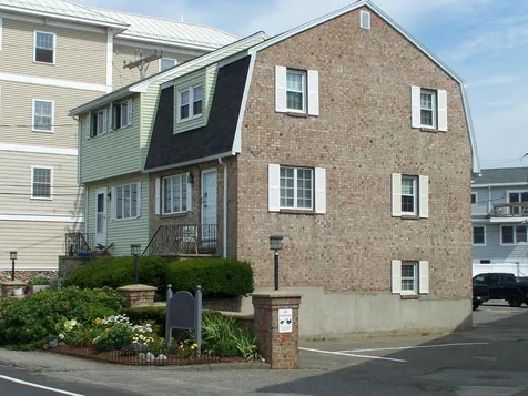 2 Kings Highway Hampton NH 03842