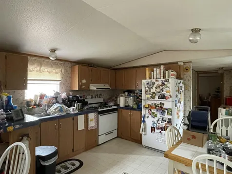 325 South End Road North Hero VT 05474