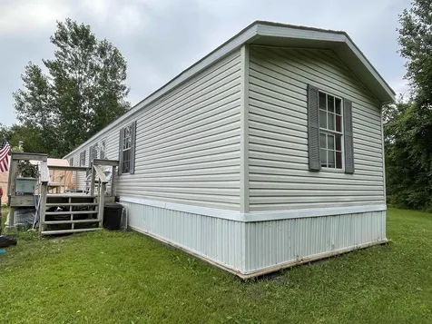 325 South End Road North Hero VT 05474