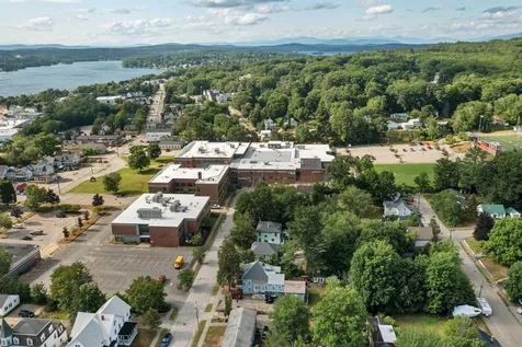 15 Dewey Street Laconia NH 03246