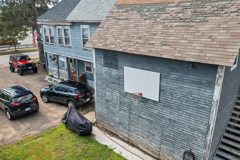 15 Dewey Street Laconia NH 03246