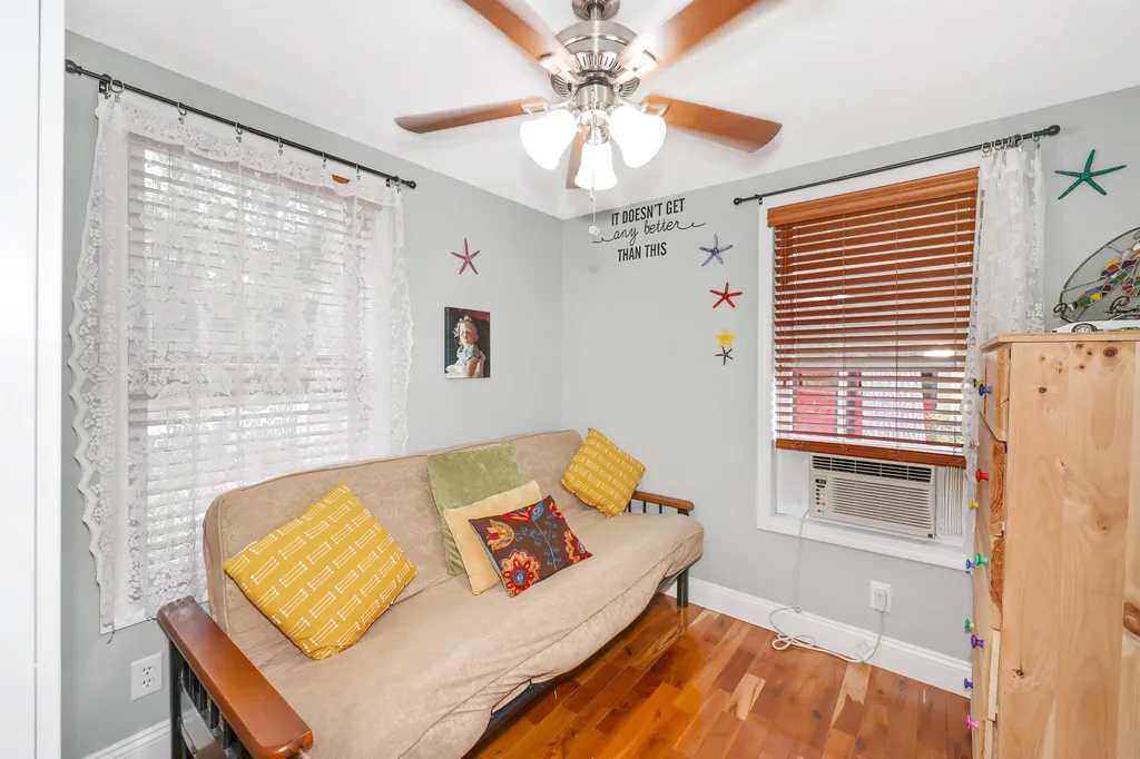 30 W Shore Drive Raymond NH 03077