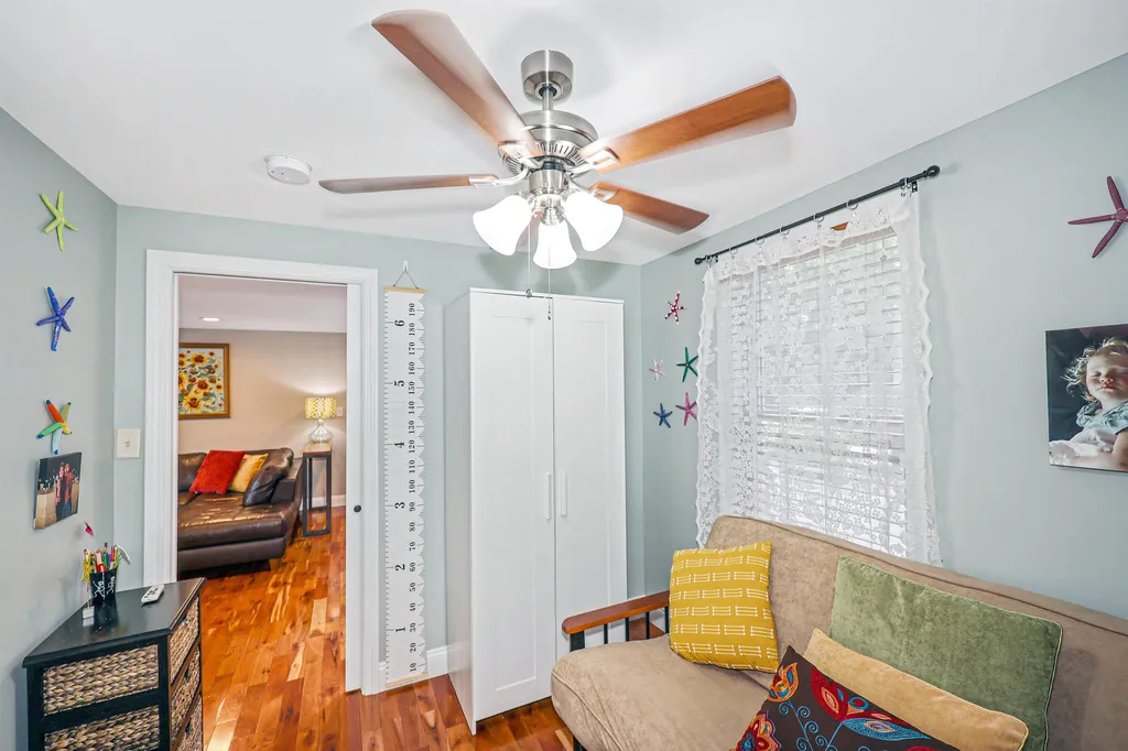 30 W Shore Drive Raymond NH 03077