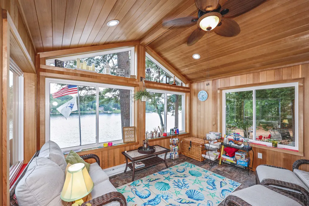 30 W Shore Drive Raymond NH 03077