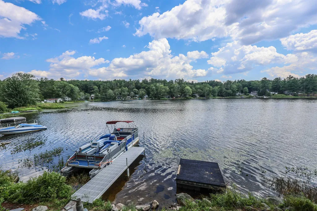 30 W Shore Drive Raymond NH 03077