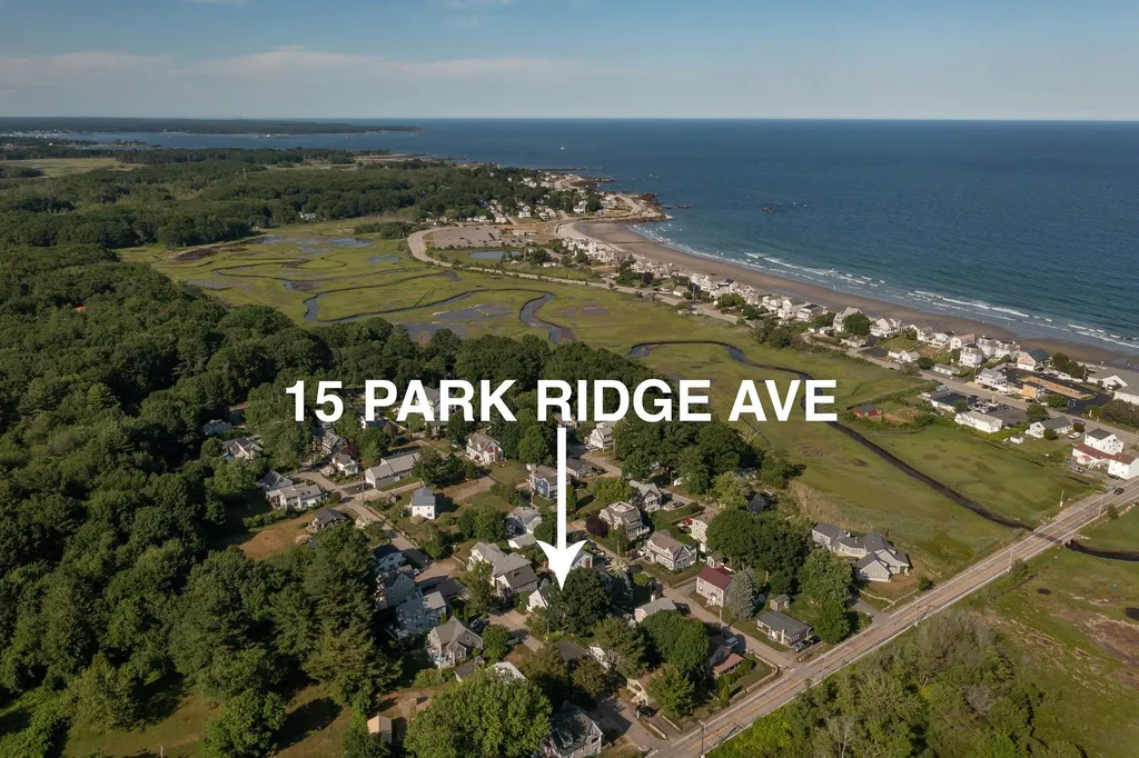 15 Park Ridge Avenue Rye NH 03870