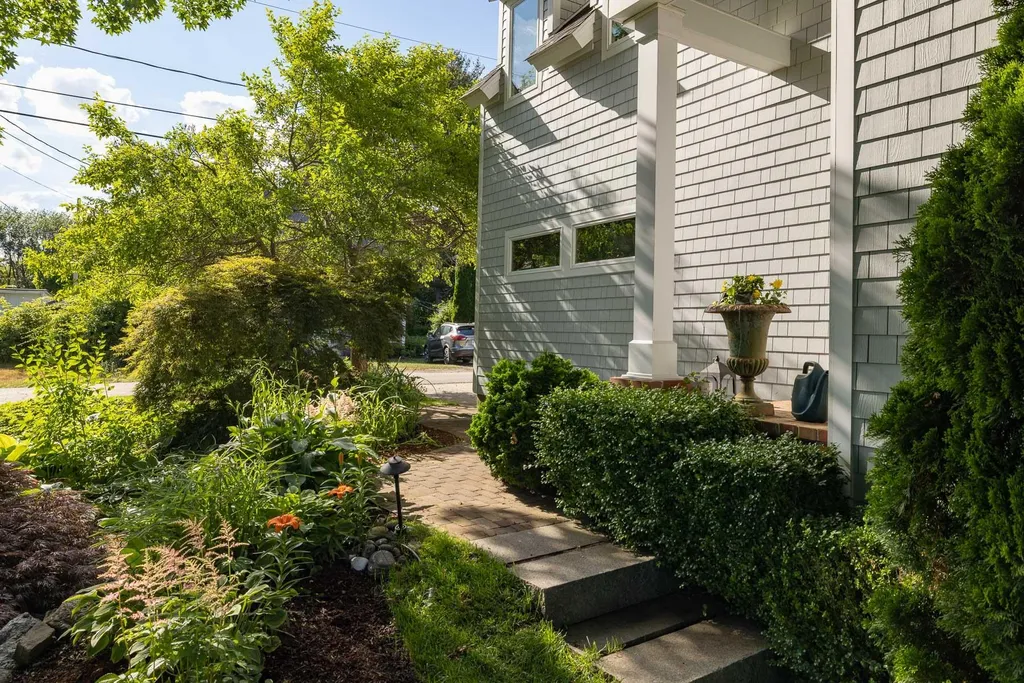 15 Park Ridge Avenue Rye NH 03870