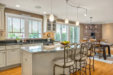 15 Park Ridge Avenue Rye NH 03870