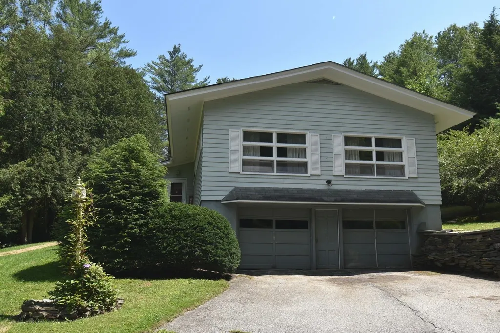 1227 Main Street West Rutland VT 05777