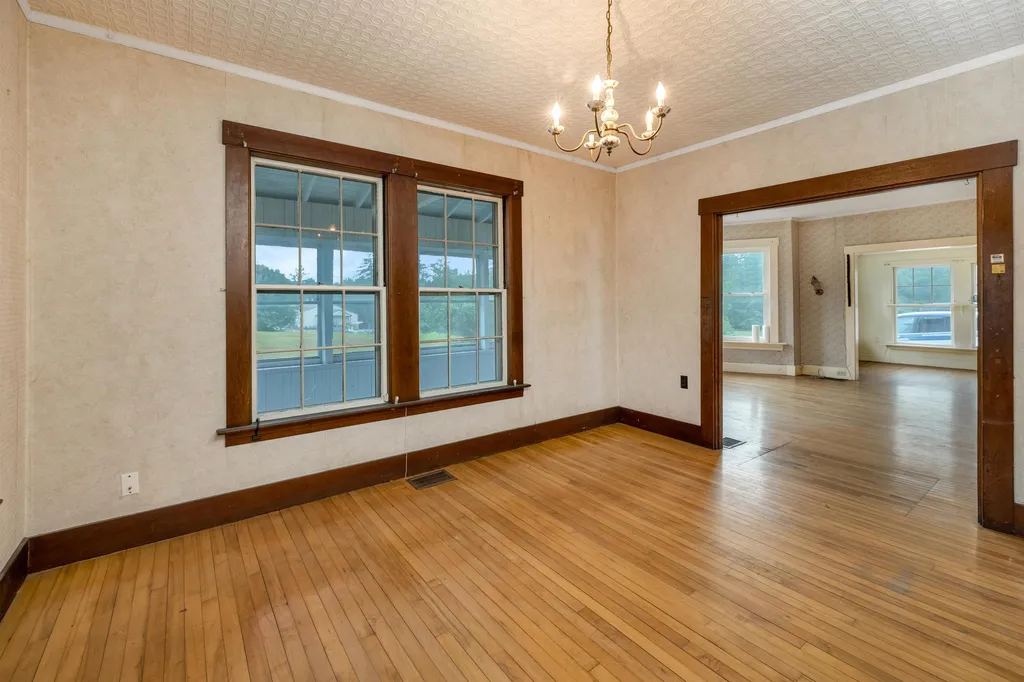 29 Main Street Alton NH 03809