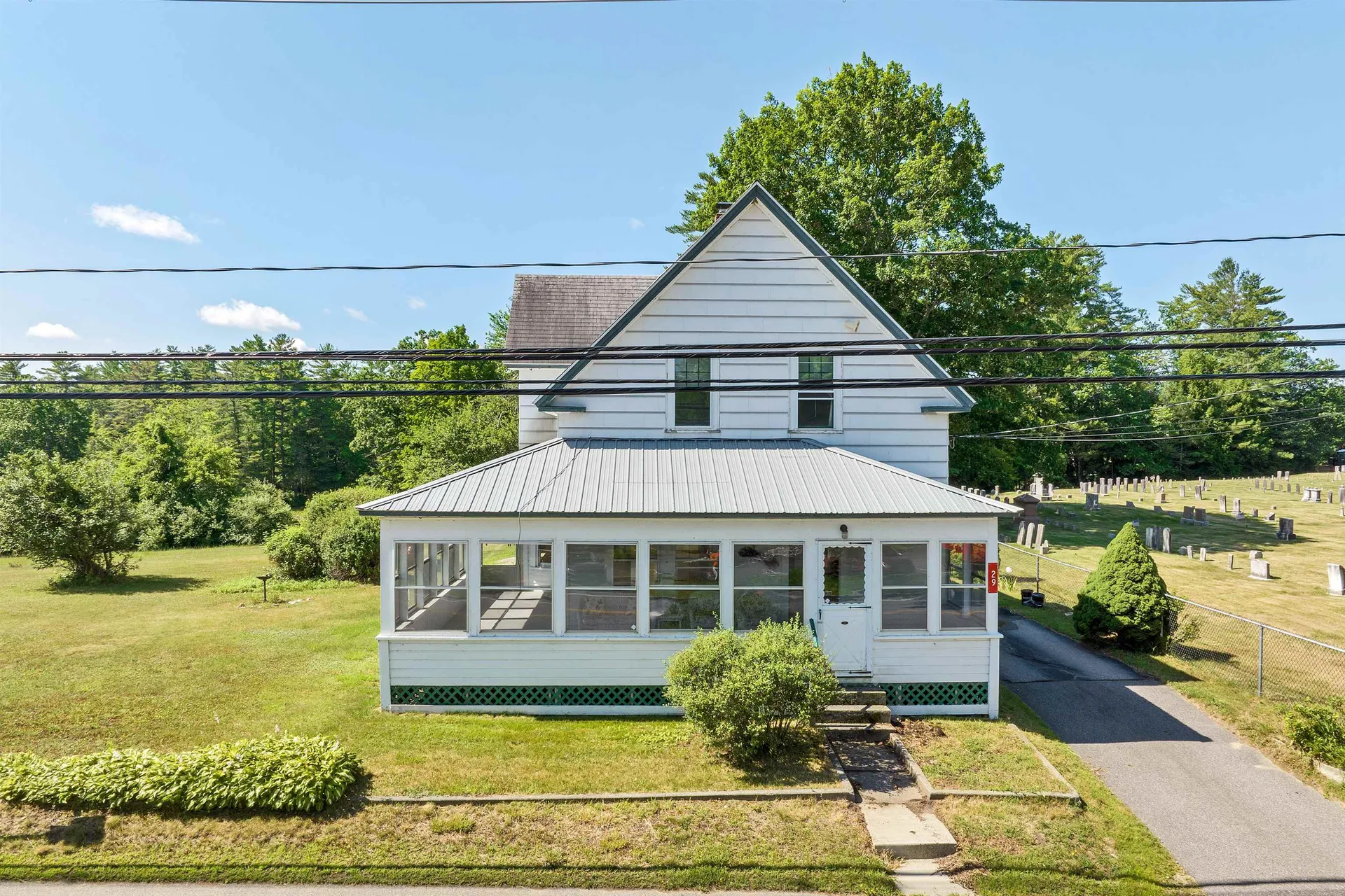 29 Main Street Alton NH 03809