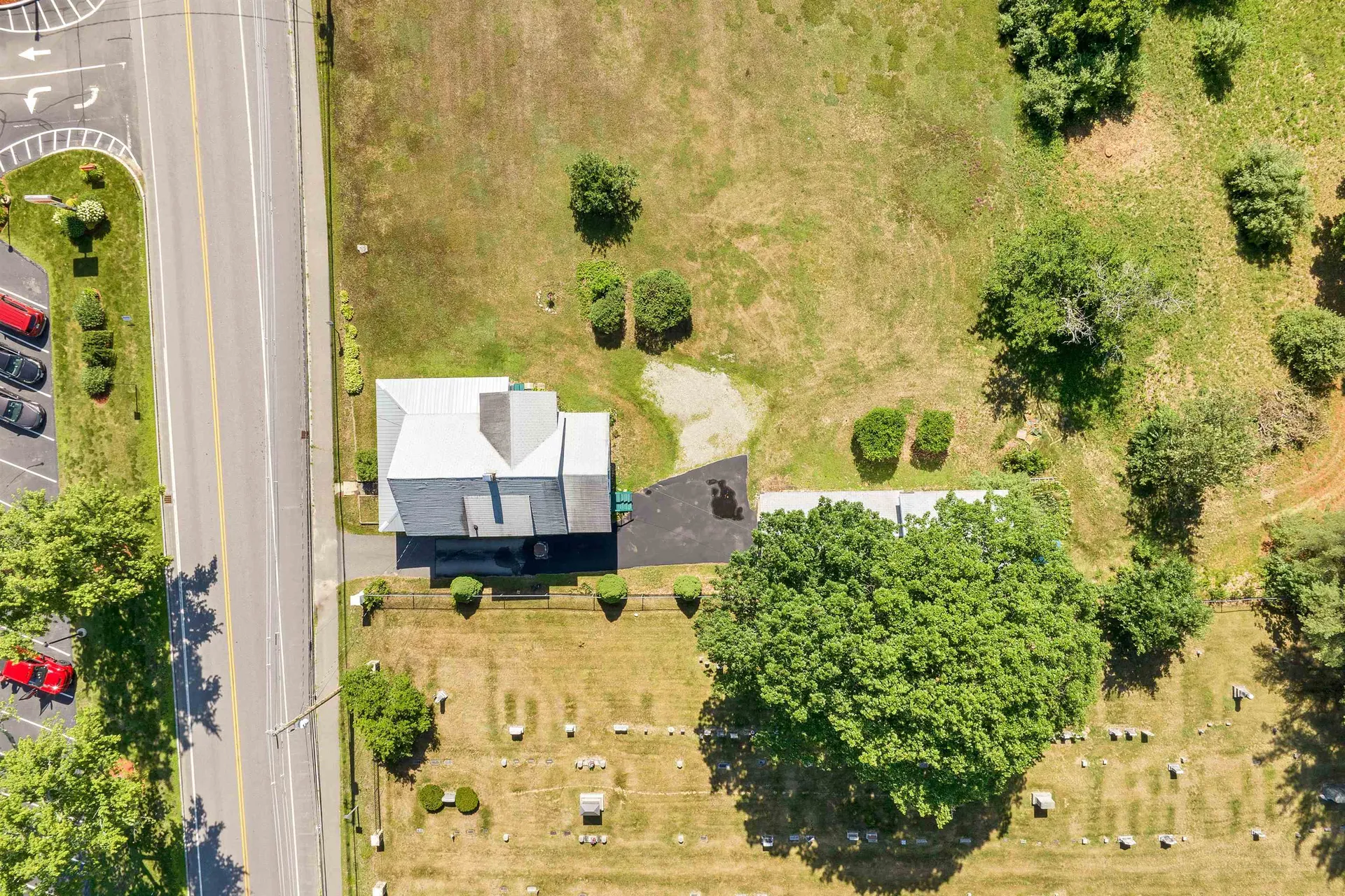 29 Main Street Alton NH 03809