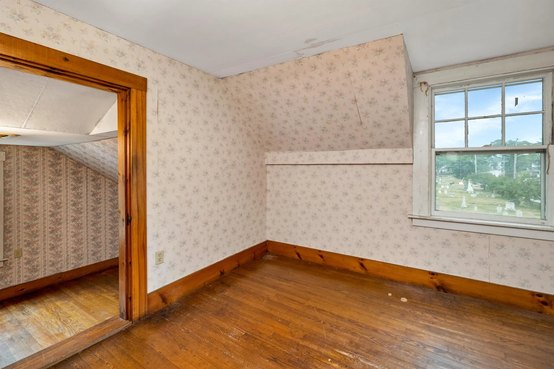 29 Main Street Alton NH 03809