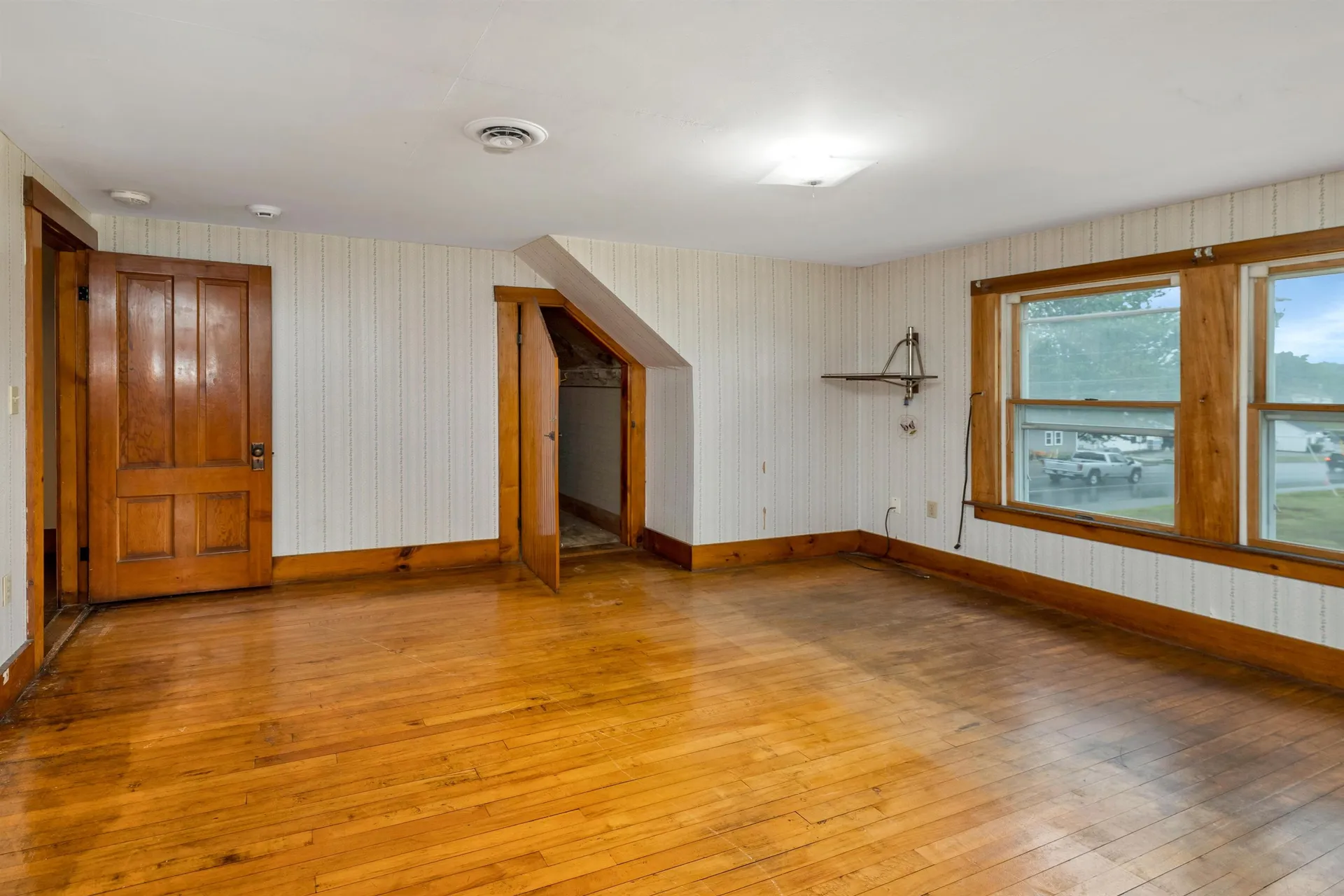 29 Main Street Alton NH 03809