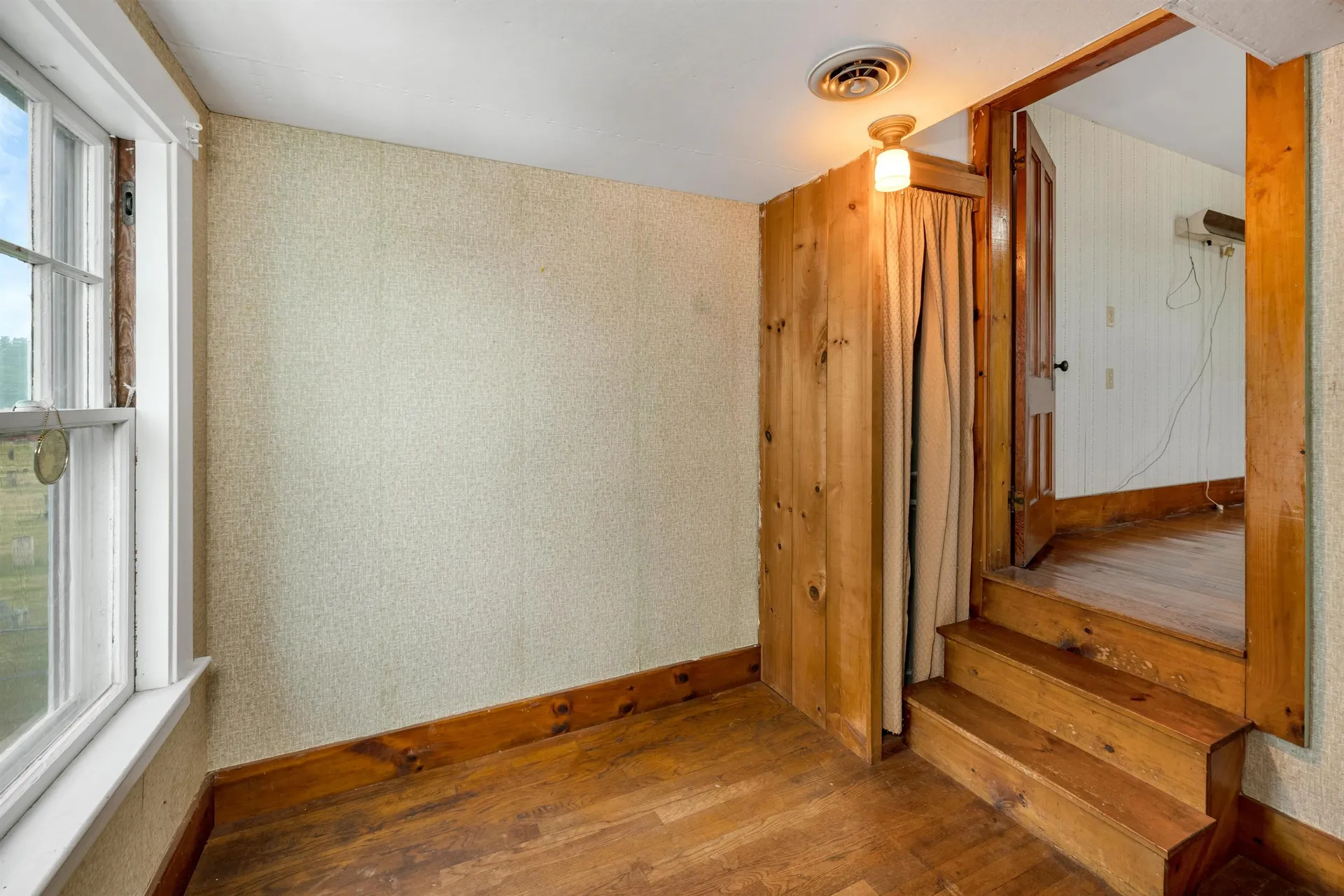 29 Main Street Alton NH 03809