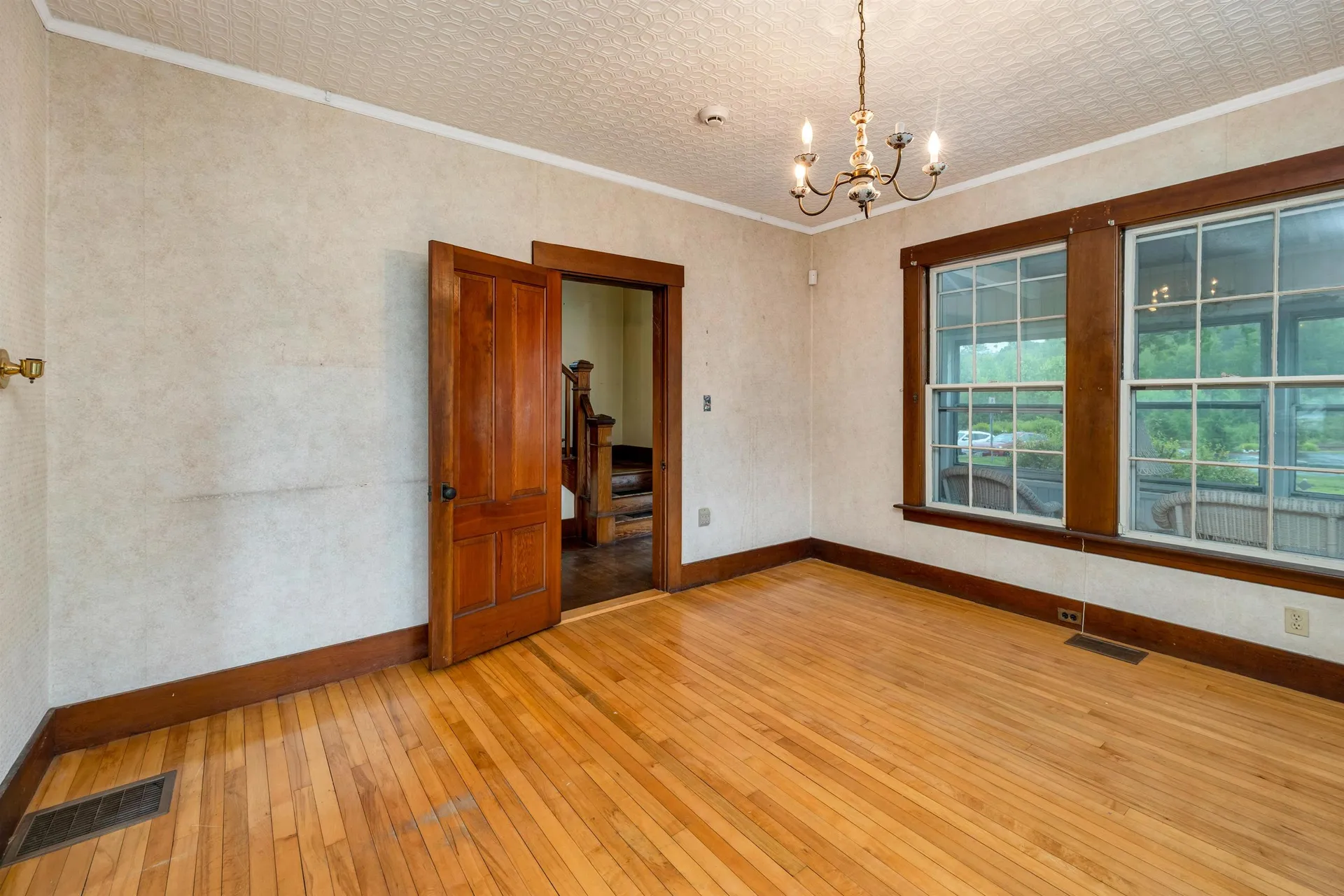 29 Main Street Alton NH 03809