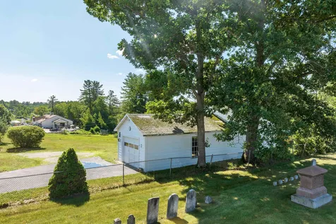 29 Main Street Alton NH 03809