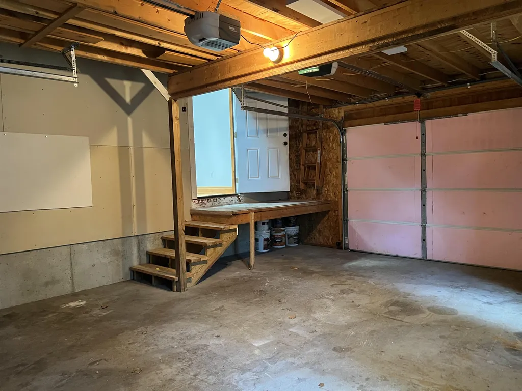 16 Margo Lane Tamworth NH 03817