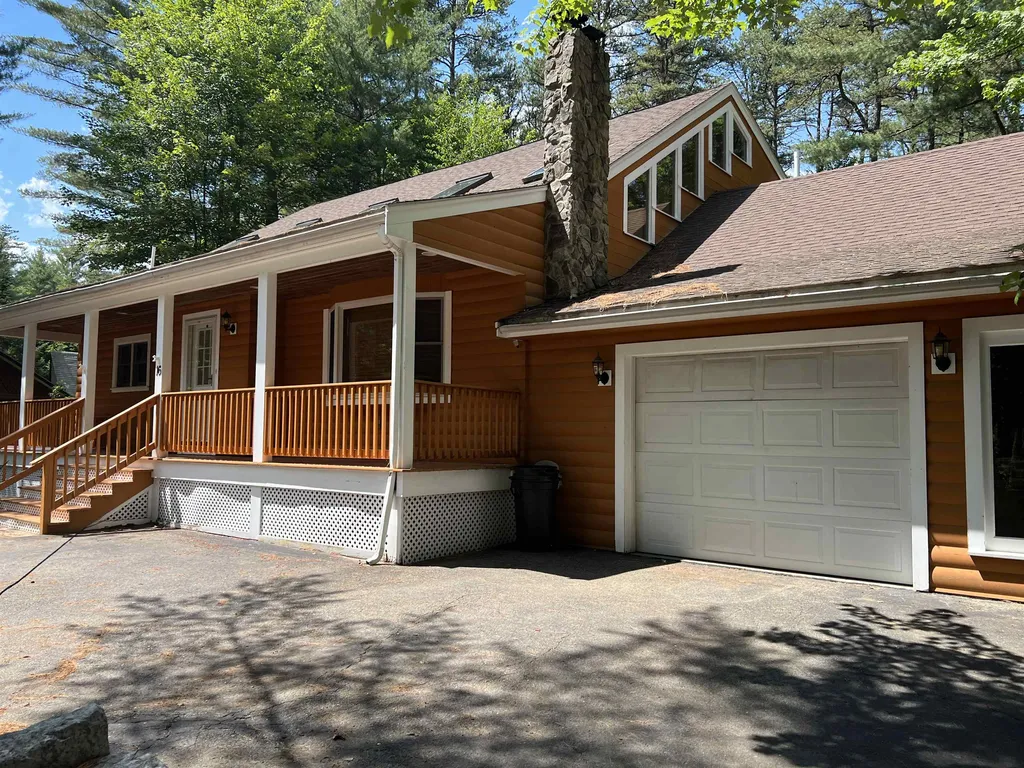 16 Margo Lane Tamworth NH 03817