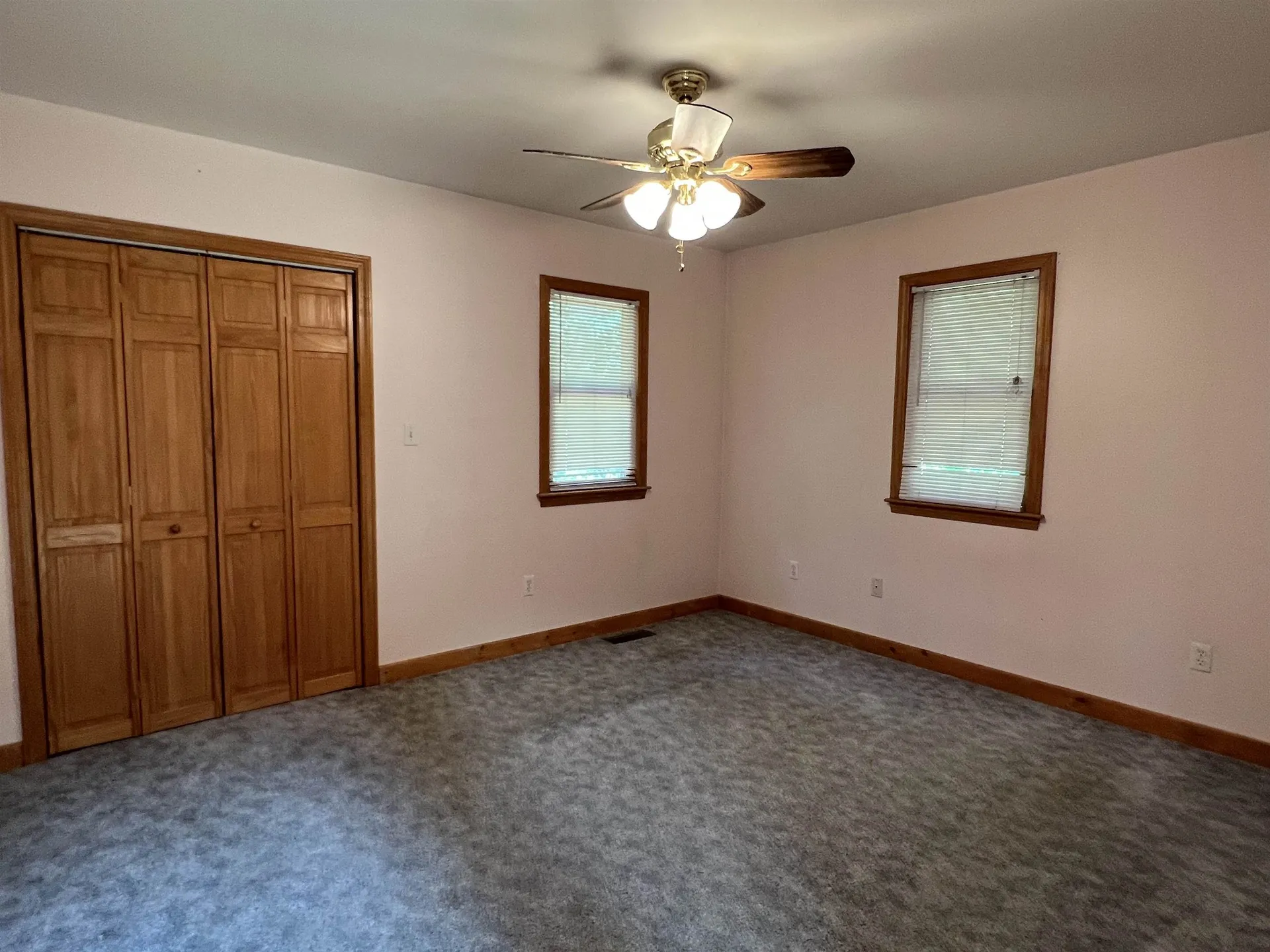 16 Margo Lane Tamworth NH 03817