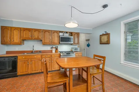 8 Linden Circle Laconia NH 03246