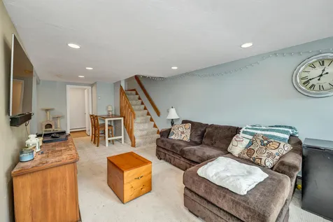 8 Linden Circle Laconia NH 03246
