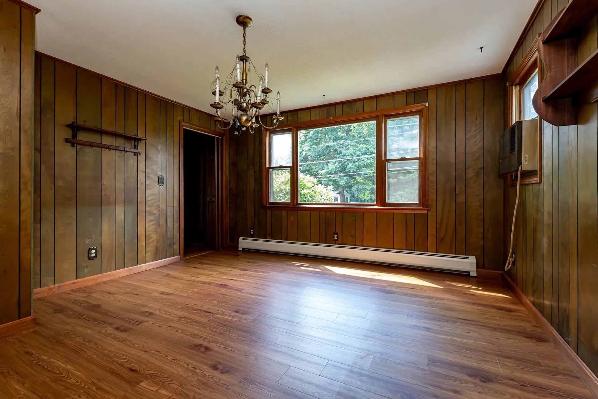 12 Pleasant Drive Londonderry NH 03053