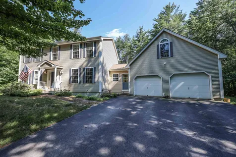 9 Mayhew Drive Candia NH 03034