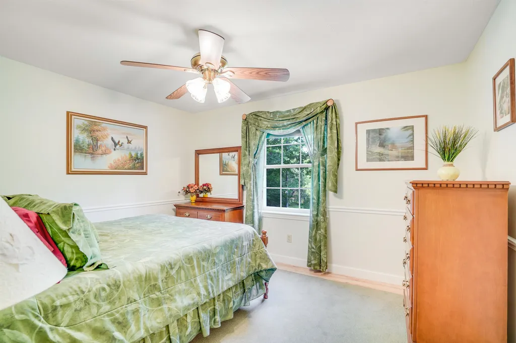 932 River Road Weare NH 03281