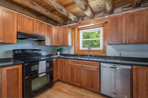 80 Ridge Farm Road Strafford NH 03884