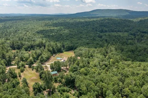 80 Ridge Farm Road Strafford NH 03884