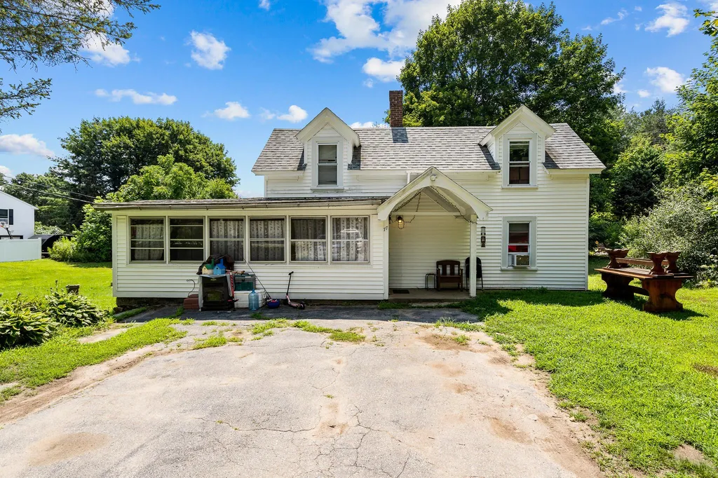 77 Lane Road Derry NH 03038