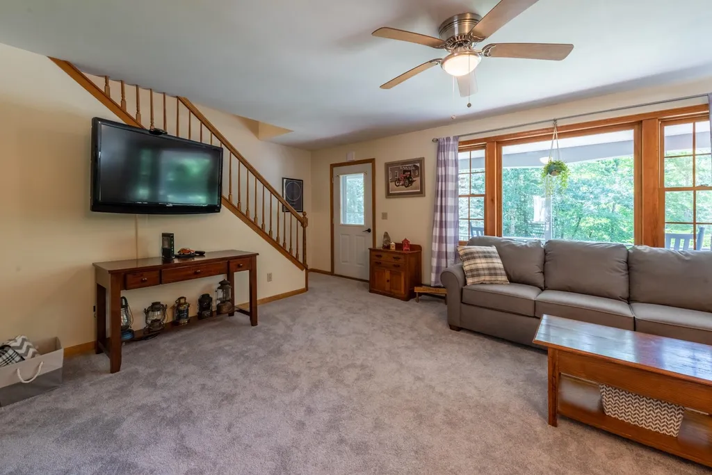 114 Colburn Farm Road Newbury NH 03255