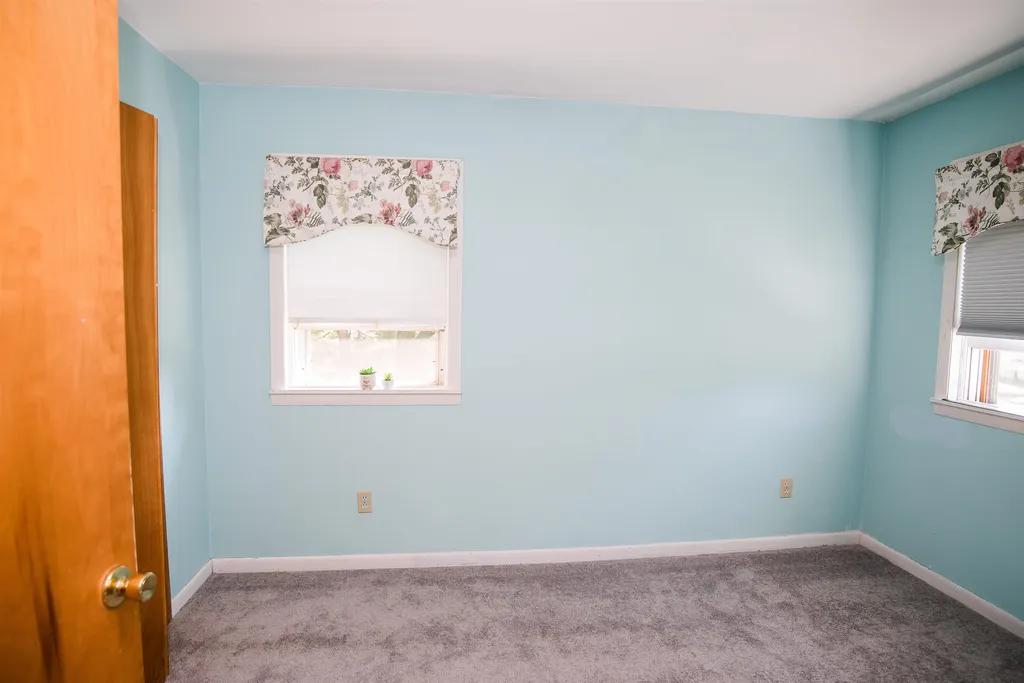 76 Hardy Avenue Burlington VT 05408