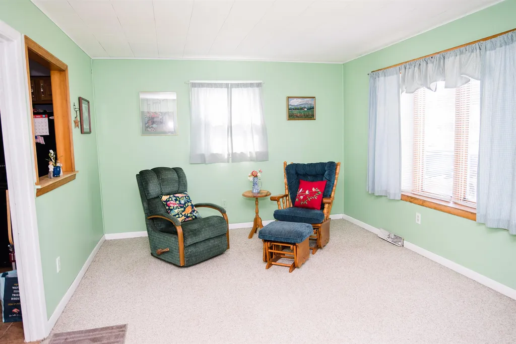 76 Hardy Avenue Burlington VT 05408