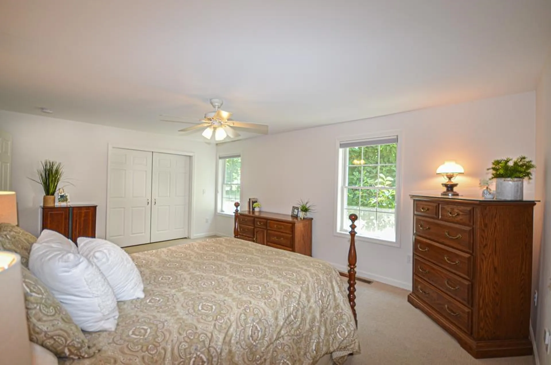 14 Abbey Road Merrimack NH 03054