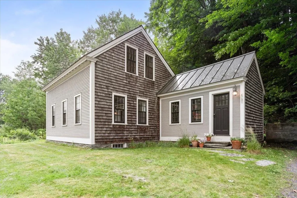 4780 Mountain Road Stowe VT 05672