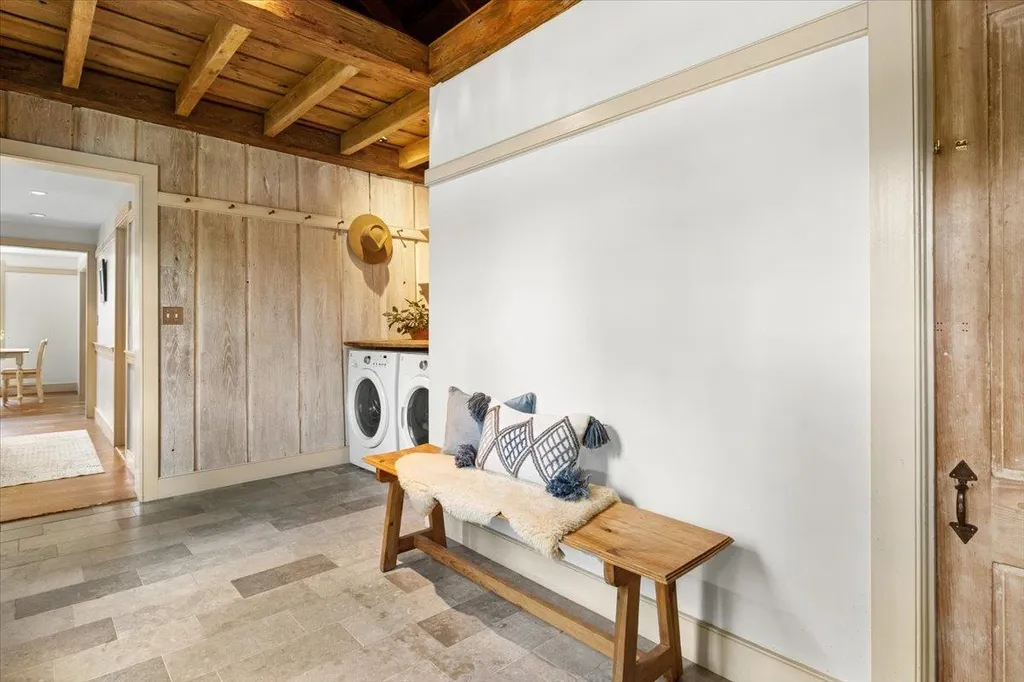 4780 Mountain Road Stowe VT 05672