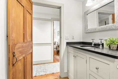 4780 Mountain Road Stowe VT 05672