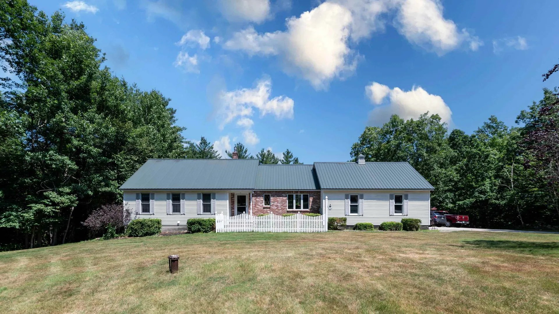 44 Searles Road Windham NH 03087