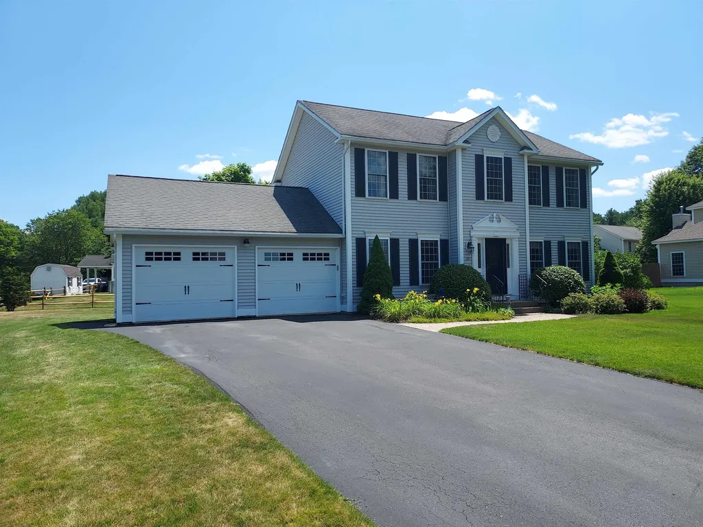 165 Filips Glen Drive Manchester NH 03109