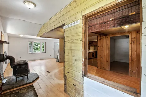 17 Ferndale Road Raymond NH 03077