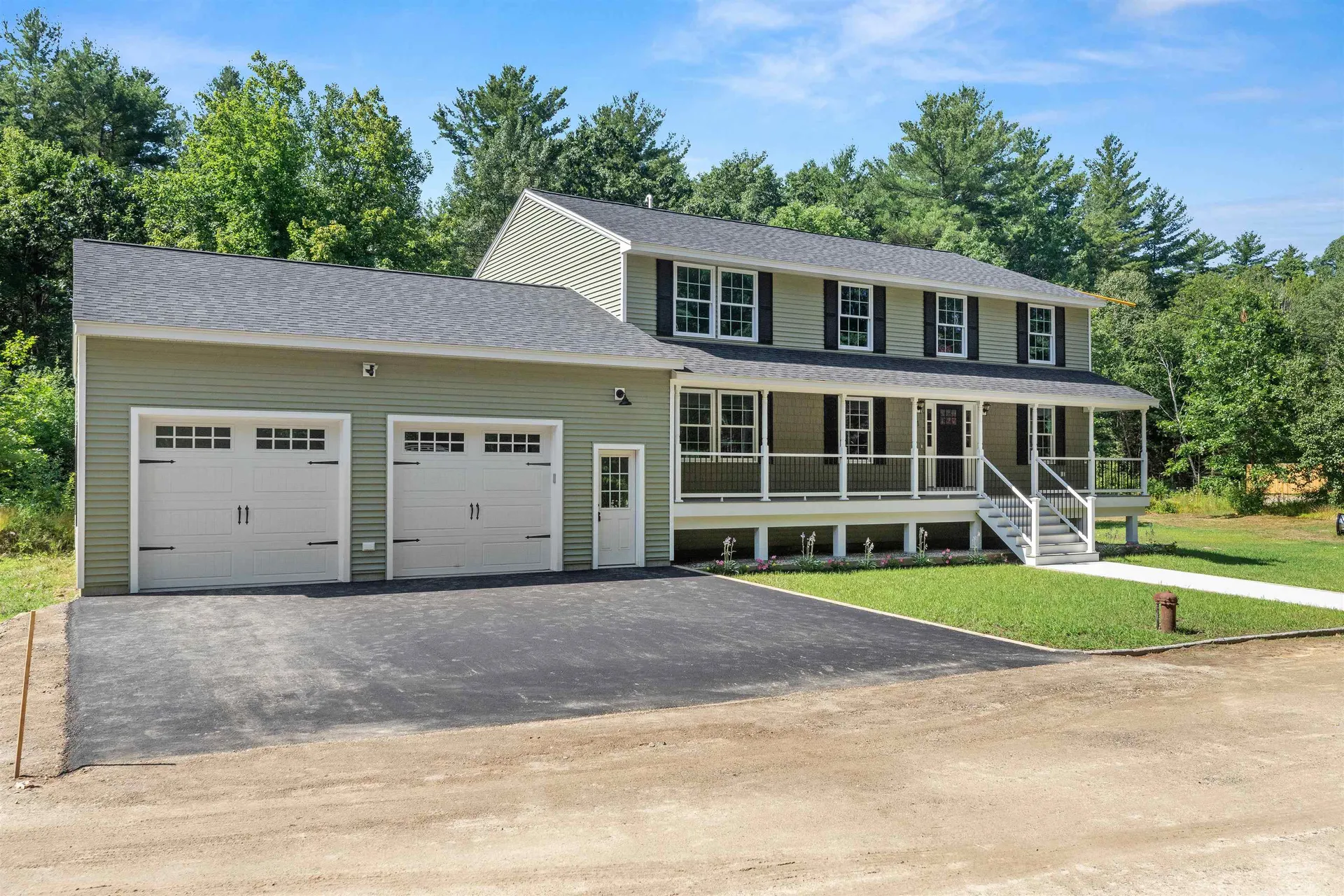 11 Clark Avenue Salem NH 03079