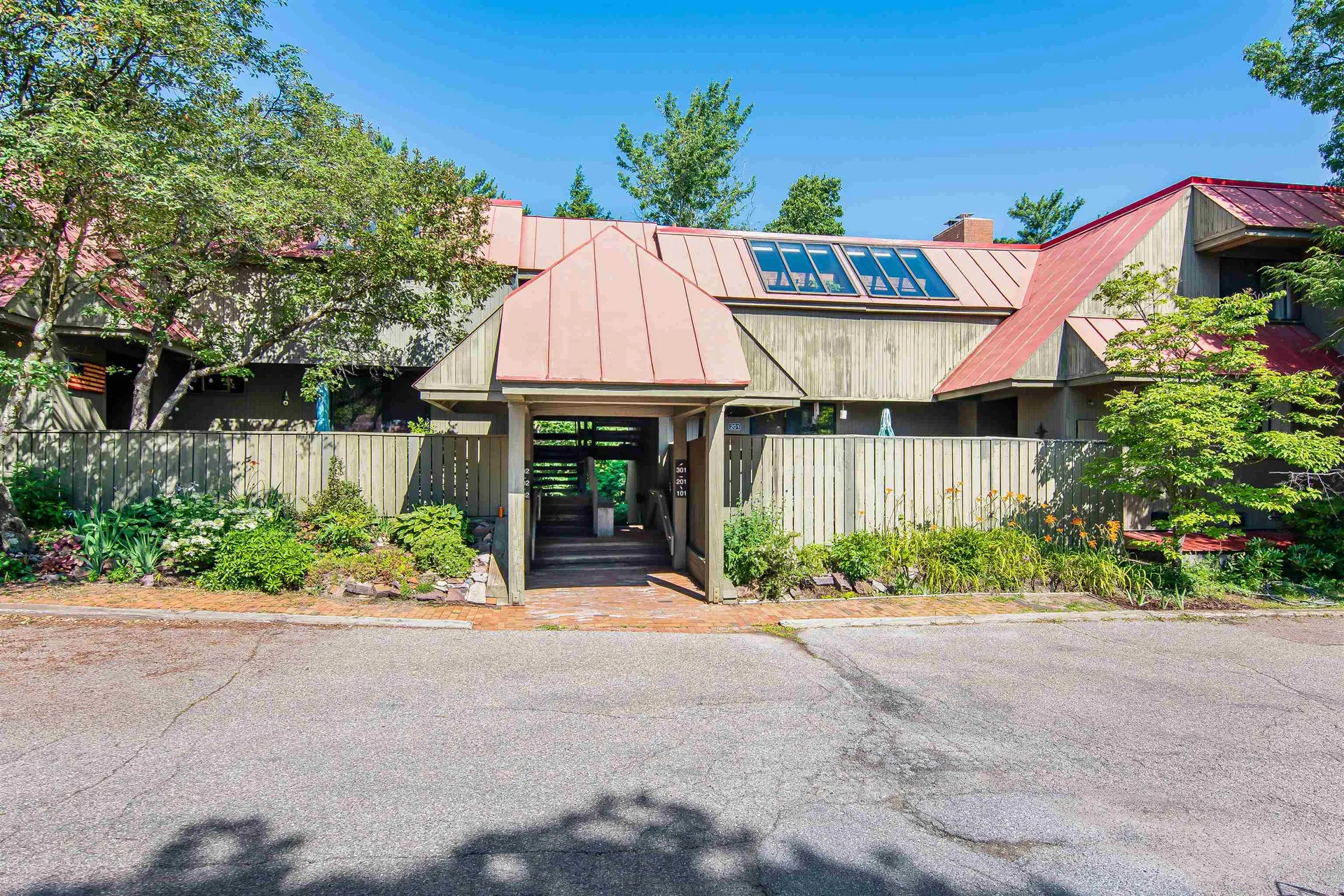 122 Redrock Drive Burlington VT 05401