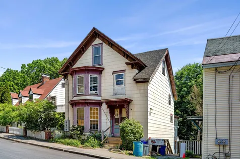 82 N Spring Street Concord NH 03301