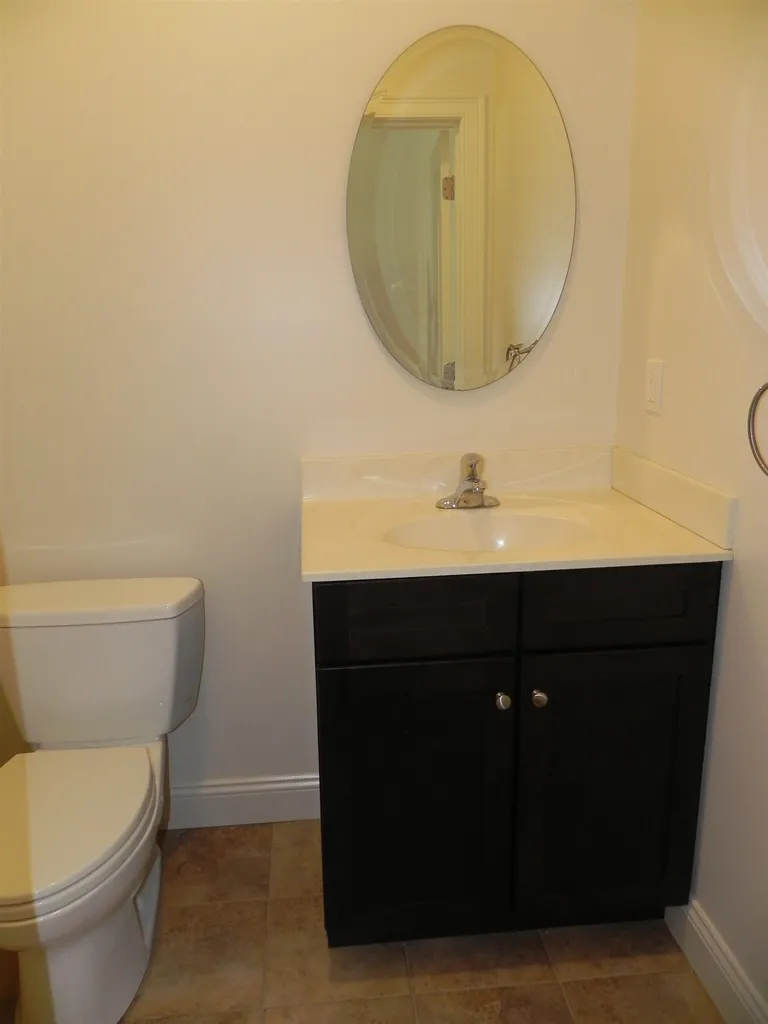 5 Roscoe Court Essex Junction VT 05452