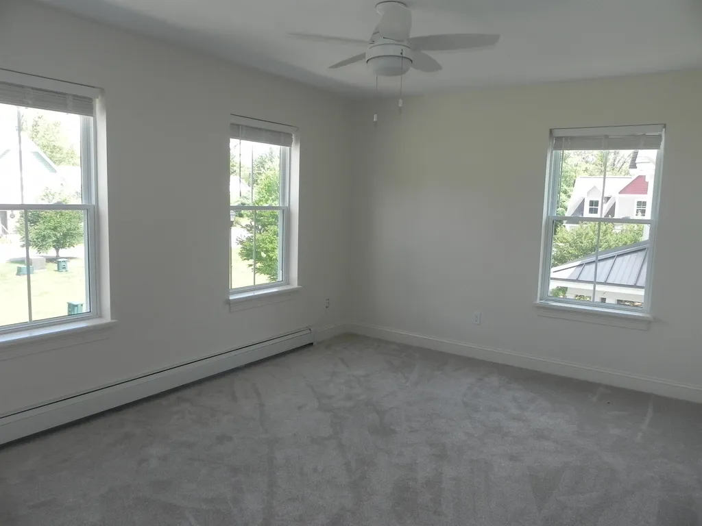 5 Roscoe Court Essex Junction VT 05452